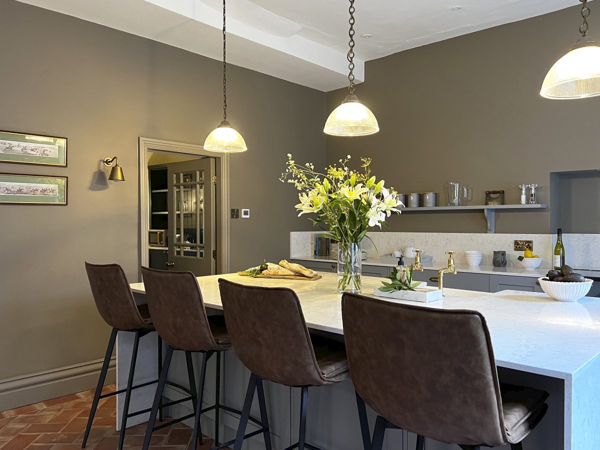 The Georgian Townhouse - modern kitchen with breakfast bar and stools